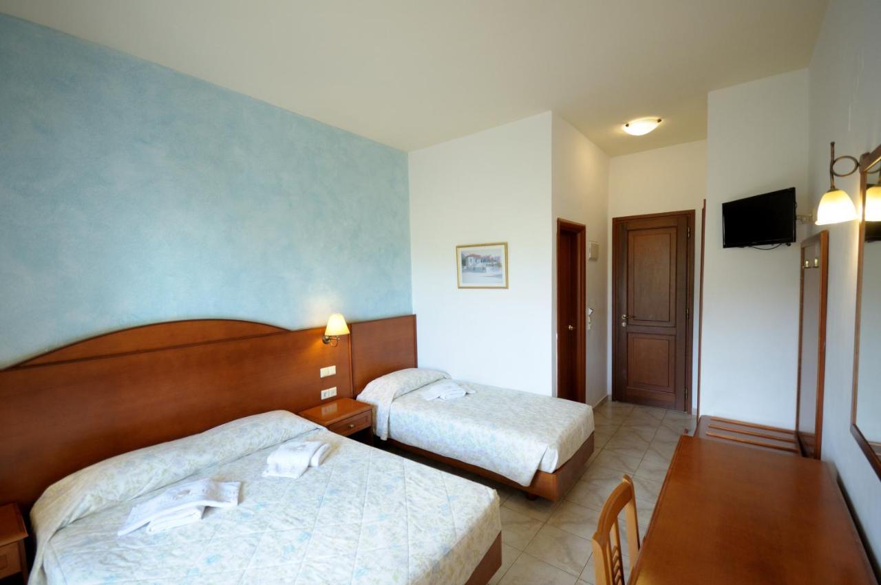 Hotel Marina Village Sitia  Bagian luar foto