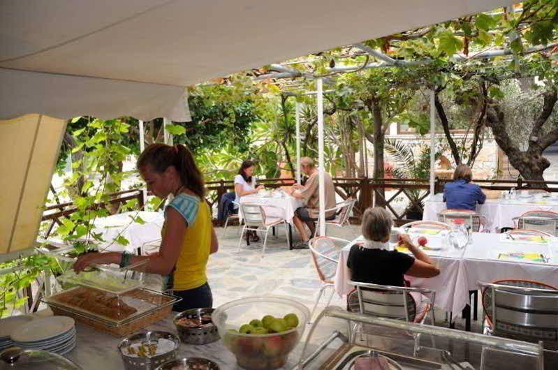 Hotel Marina Village Sitia  Bagian luar foto